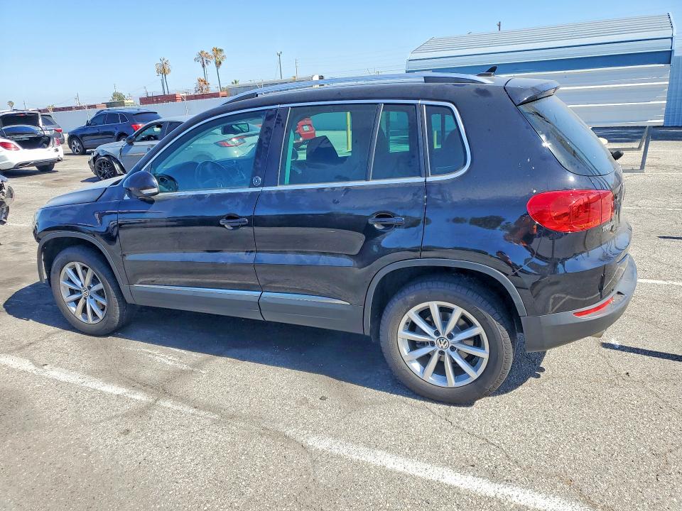 Aukcja sprzedaży 2017 Volkswagen Tiguan, vin: WVGRV7AX3HK040324, numer aukcji: 56297376