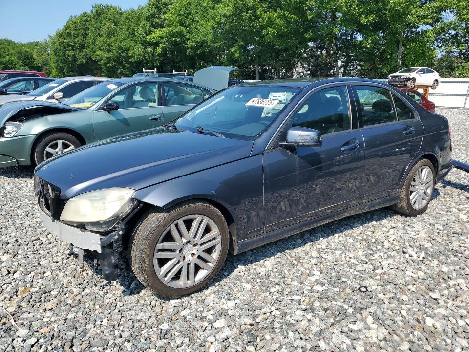 Продажа на аукционе авто 2011 Mercedes-benz C, vin: WDDGF8BB3BR133995, номер лота: 97686255