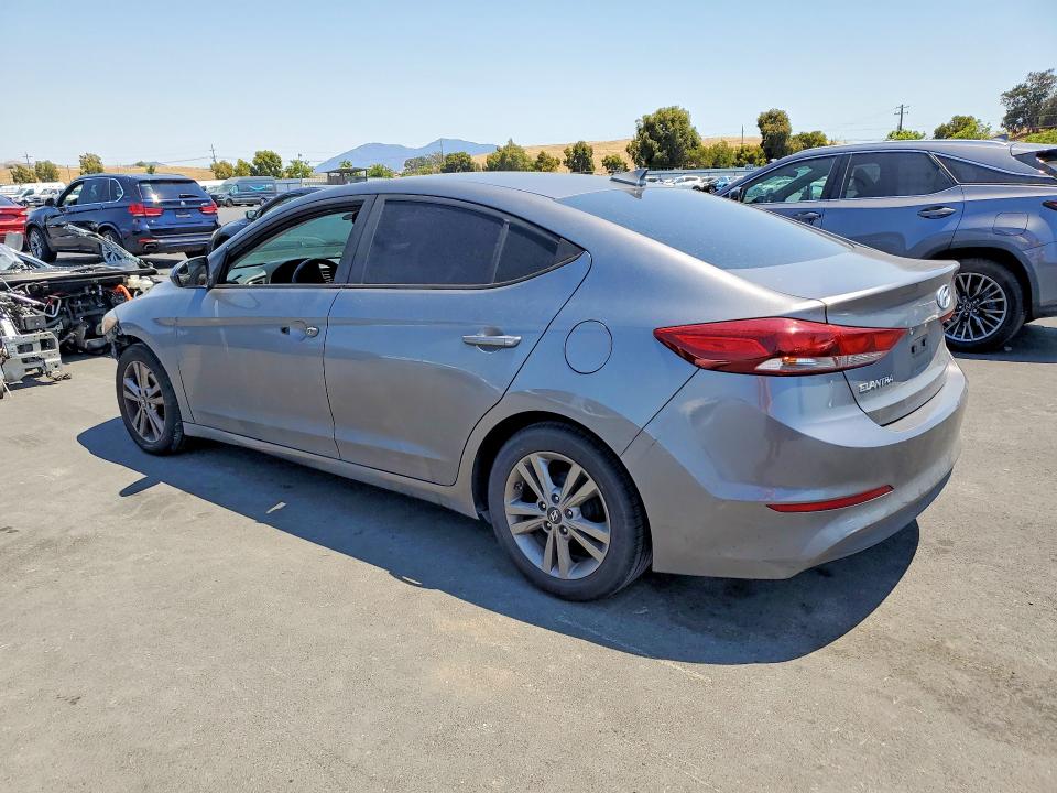 2017 Hyundai Elantra მანქანა იყიდება აუქციონზე, vin: KMHD84LF9HU164462, აუქციონის ნომერი: 57927026