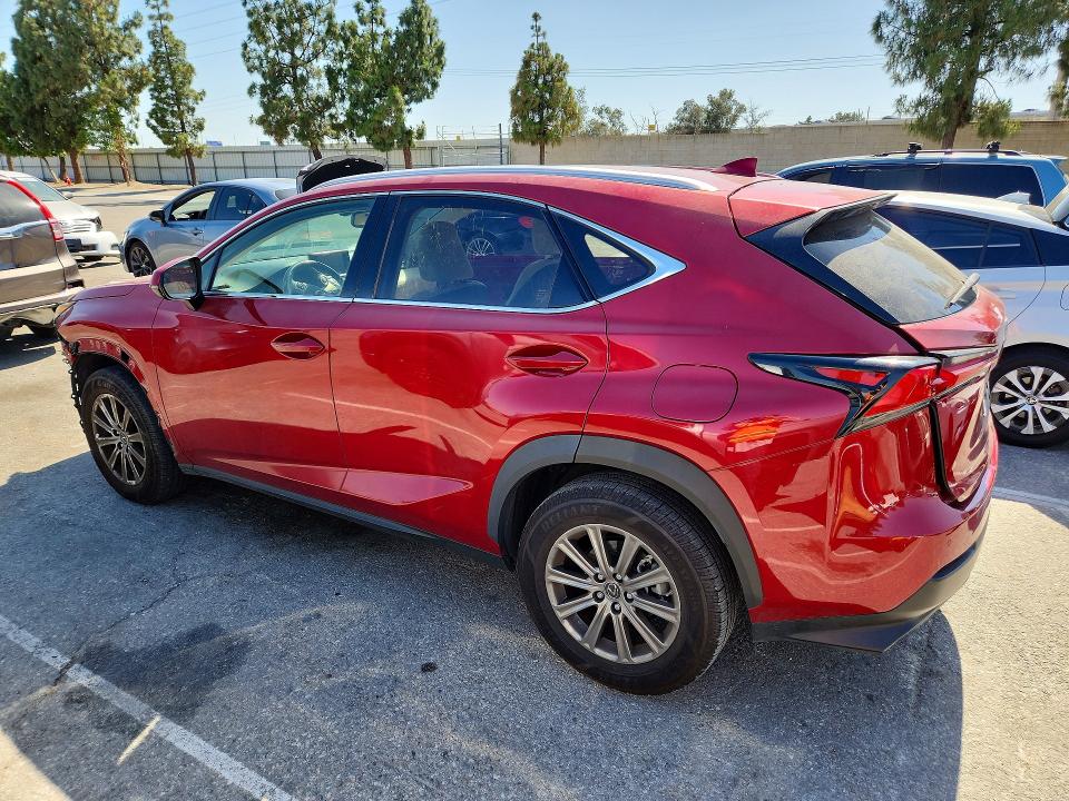 55999036 :رقم المزاد ، JTJYARBZ7J2105413 vin ، 2018 Lexus Nx 300 مزاد بيع