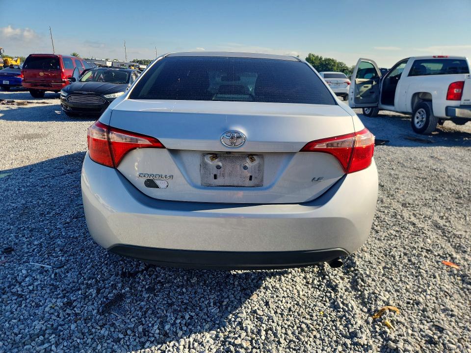 2018 Toyota Corolla მანქანა იყიდება აუქციონზე, vin: 2T1BURHE6JC038230, აუქციონის ნომერი: 58658256