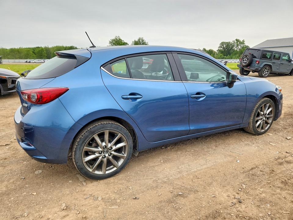 2018 Mazda 3 მანქანა იყიდება აუქციონზე, vin: 3MZBN1L35JM254840, აუქციონის ნომერი: 56855026