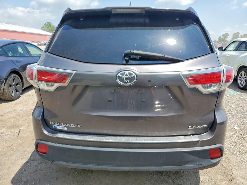 77249325 :رقم المزاد ، 5TDBKRFH8FS191791 vin ، 2015 Toyota Highlander مزاد بيع