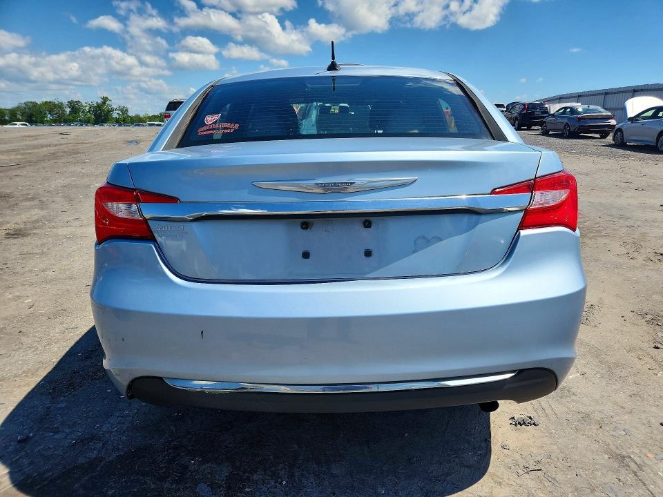 Auction sale of the 2012 Chrysler 200, vin: 1C3CCBBB4CN267460, lot number: 57198186
