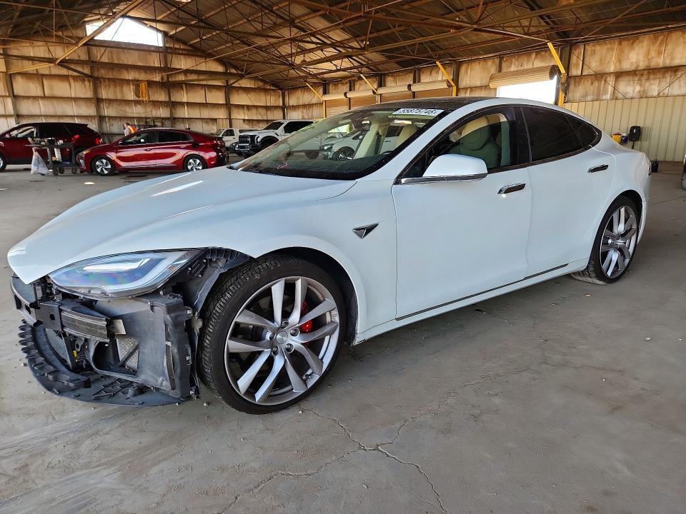 55875746 :رقم المزاد ، 5YJSA1E41GF169995 vin ، 2016 Tesla Model S مزاد بيع