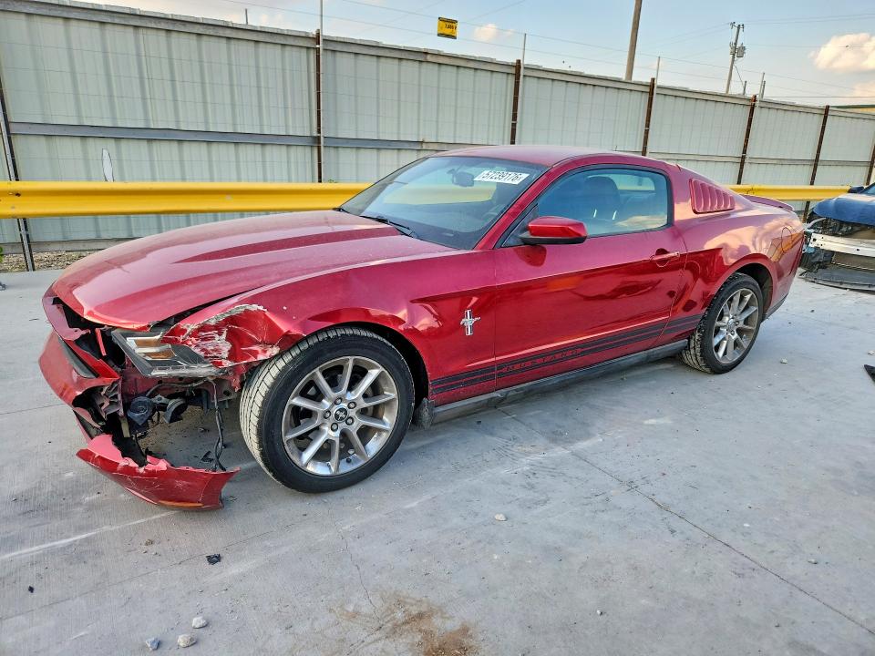 2010 Ford Mustang მანქანა იყიდება აუქციონზე, vin: 1ZVBP8AN2A5105170, აუქციონის ნომერი: 57239176
