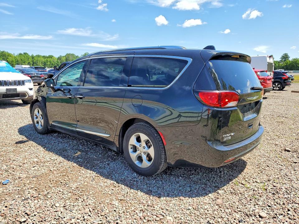 Продаж на аукціоні авто 2017 Chrysler Pacifica, vin: 2C4RC1EG2HR628251, номер лоту: 58584176