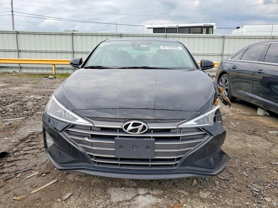 2020 Hyundai Elantra მანქანა იყიდება აუქციონზე, vin: 5NPD84LF6LH545953, აუქციონის ნომერი: 57125266
