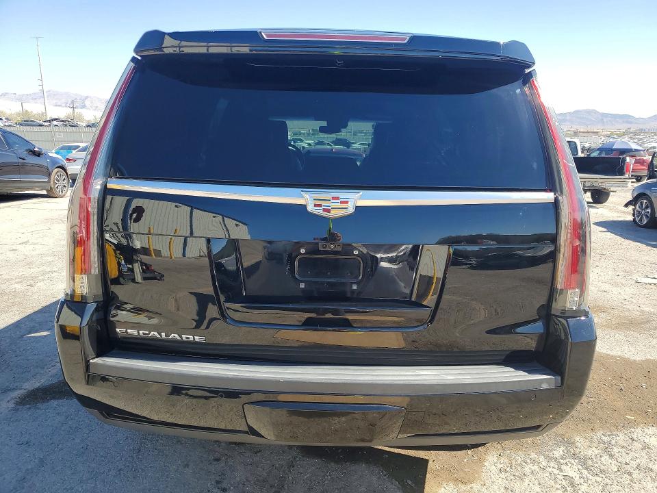 2017 Cadillac Escalade მანქანა იყიდება აუქციონზე, vin: 1GYS4DKJ5HR373319, აუქციონის ნომერი: 58042196