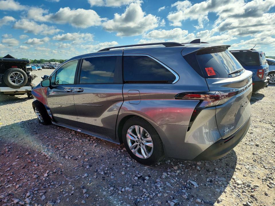 56975226 :رقم المزاد ، 5TDYSKFC1TS254859 vin ، 2026 Toyota Sienna مزاد بيع