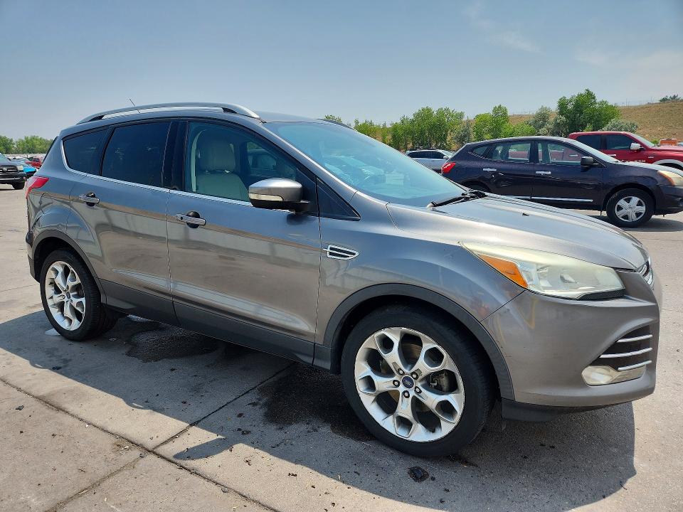 57890856 :رقم المزاد ، 1FMCU0J96EUE25197 vin ، 2014 Ford Escape مزاد بيع