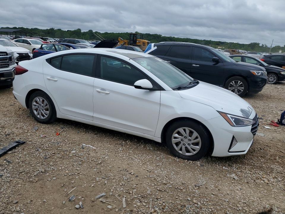58370386 :رقم المزاد ، 5NPD74LF7KH412913 vin ، 2019 Hyundai Elantra مزاد بيع