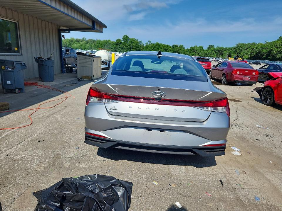 58805666 :رقم المزاد ، 5NPLM4AG3NH082904 vin ، 2022 Hyundai Elantra مزاد بيع