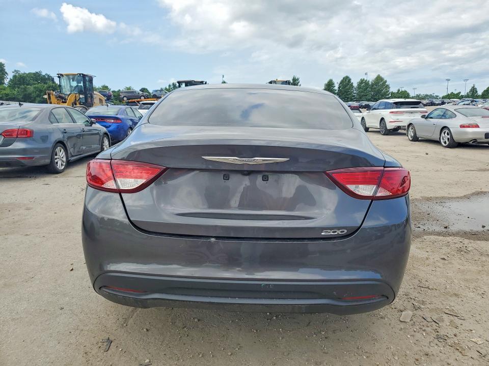 56561346 :رقم المزاد ، 1C3CCCFBXHN504363 vin ، 2017 Chrysler 200 مزاد بيع