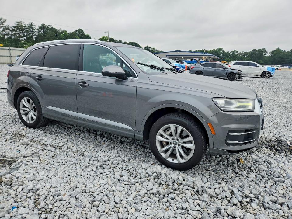 Продажа на аукционе авто 2017 Audi Q7, vin: WA1AHAF71HD044823, номер лота: 58381126