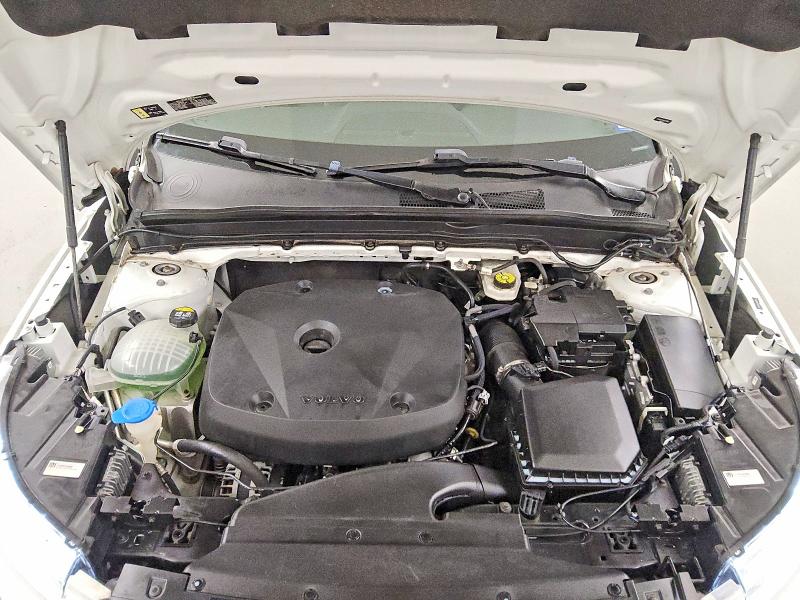 2021 Volvo Xc40 მანქანა იყიდება აუქციონზე, vin: YV4162UK4M2599650, აუქციონის ნომერი: 54218066