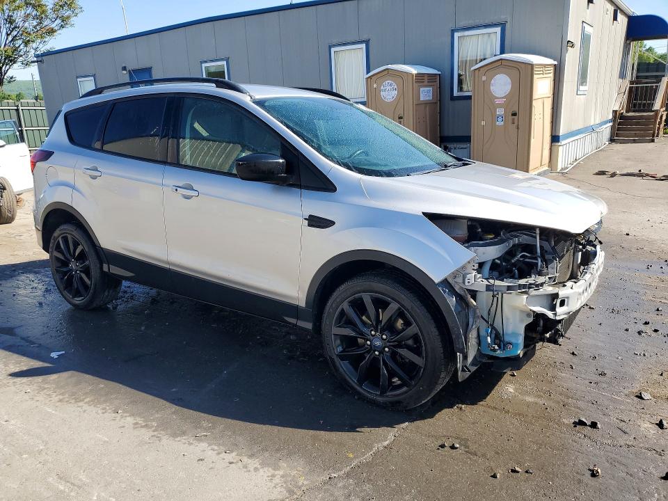 2019 Ford Escape მანქანა იყიდება აუქციონზე, vin: 1FMCU9GD4KUA80750, აუქციონის ნომერი: 55532656