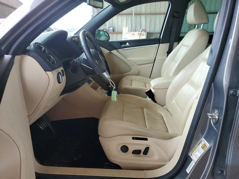 2014 Volkswagen Tiguan მანქანა იყიდება აუქციონზე, vin: WVGAV3AX9EW011145, აუქციონის ნომერი: 57598386