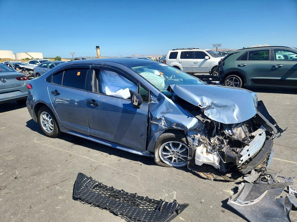 55826396 :رقم المزاد ، JTDEBRBE6LJ006302 vin ، 2020 Toyota Corolla مزاد بيع