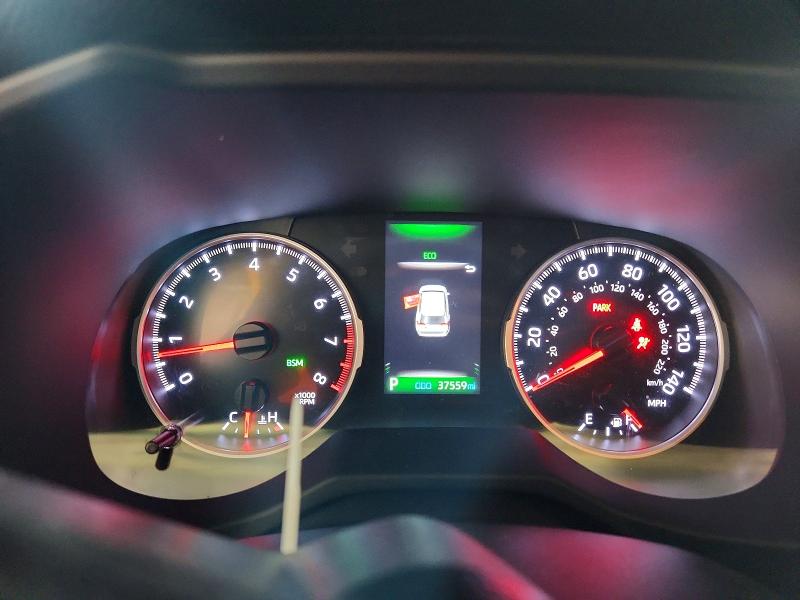 56710136 :رقم المزاد ، 2T3W1RFV8MW177220 vin ، 2021 Toyota Rav4 مزاد بيع