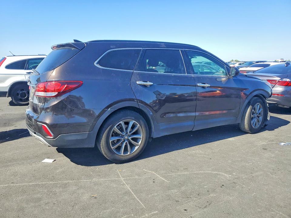 Auction sale of the 2018 Hyundai Santa Fe, vin: KM8SM4HFXJU272056, lot number: 55621946