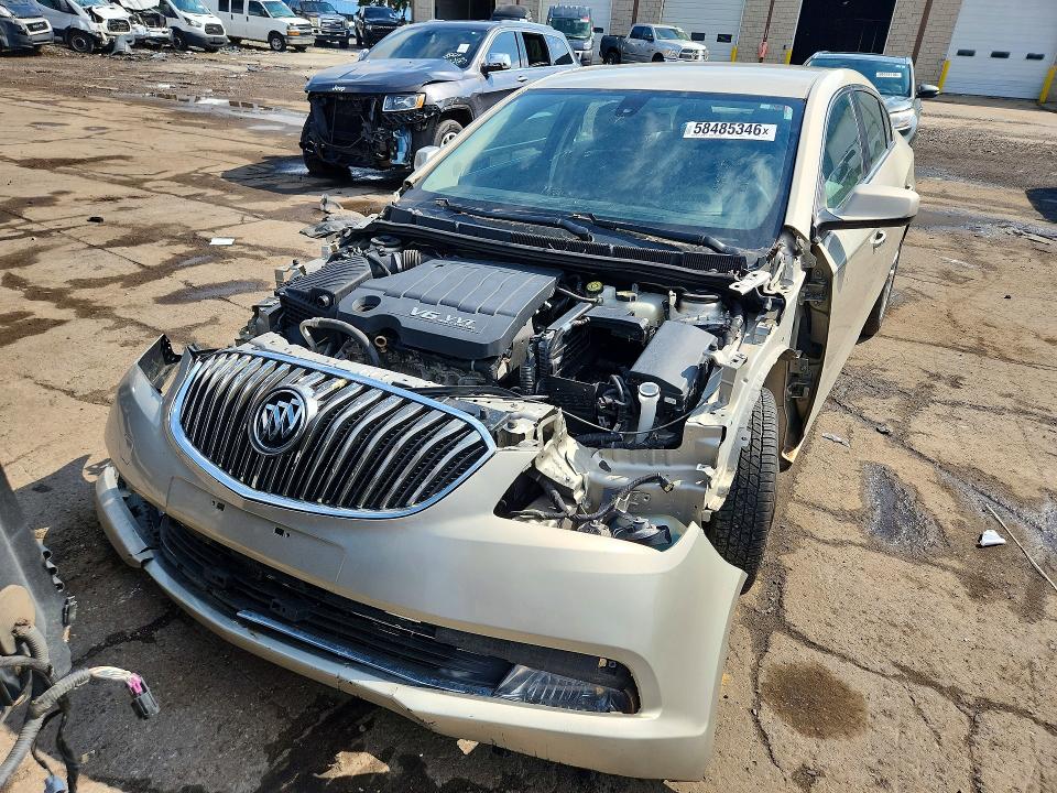 Продажа на аукционе авто 2015 Buick Lacrosse, vin: 1G4GA5G38FF156796, номер лота: 58485346