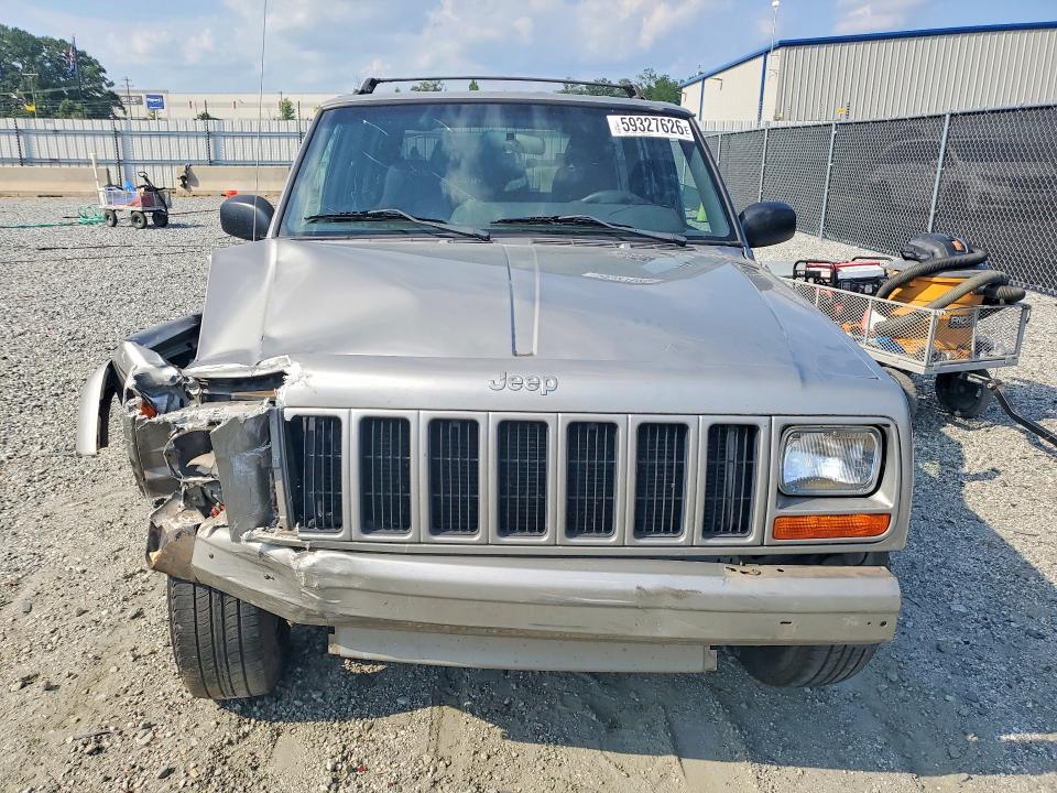2001 Jeep Cherokee მანქანა იყიდება აუქციონზე, vin: 1J4FF48S41L614629, აუქციონის ნომერი: 59327626