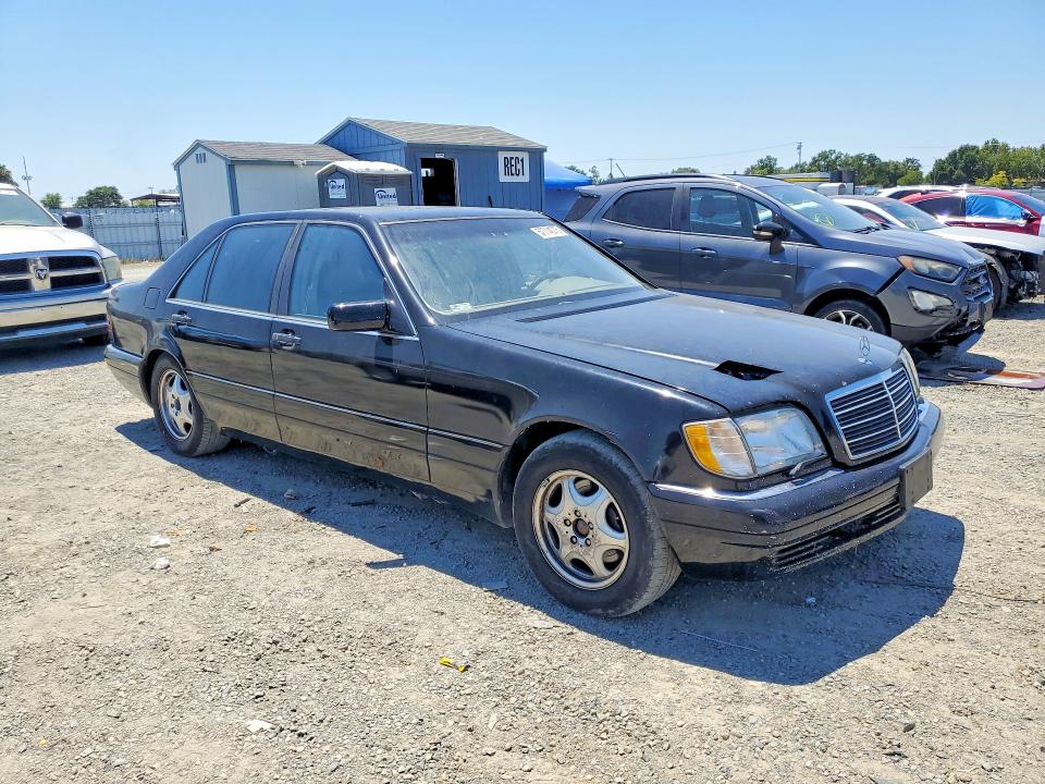 57714076 :رقم المزاد ، WDBGA33G5XA407062 vin ، 1999 Mercedes-benz S مزاد بيع