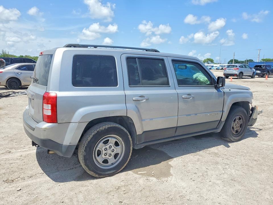 58810016 :رقم المزاد ، 1C4NJPBA9FD208977 vin ، 2015 Jeep Patriot مزاد بيع