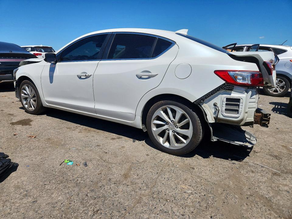 55882526 :رقم المزاد ، 19UDE2F37JA007198 vin ، 2018 Acura Ilx مزاد بيع