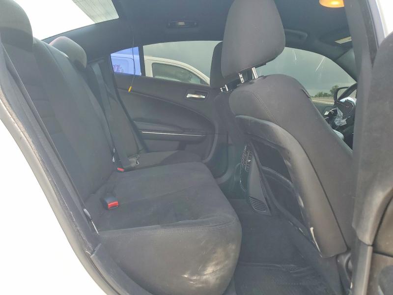 56632166 :رقم المزاد ، 2C3CDXAG8FH806263 vin ، 2015 Dodge Charger مزاد بيع