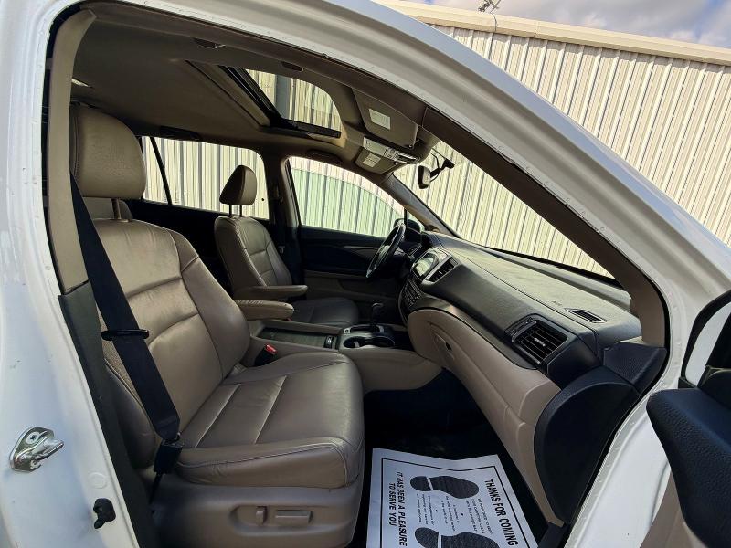 Продажа на аукционе авто 2016 Honda Pilot, vin: 5FNYF5H50GB012224, номер лота: 58335706