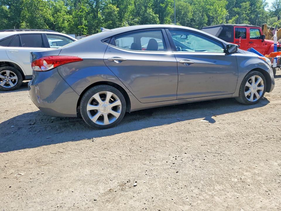 55684786 :رقم المزاد ، 5NPDH4AE5DH282172 vin ، 2013 Hyundai Elantra مزاد بيع