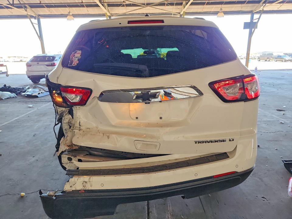 57850136 :رقم المزاد ، 1GNKRHKD3FJ259881 vin ، 2015 Chevrolet Traverse مزاد بيع