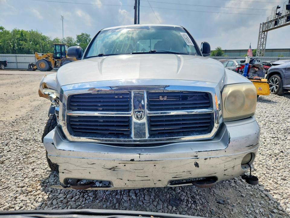 56999226 :رقم المزاد ، 1D7HW48N36S692802 vin ، 2006 Dodge Dakota مزاد بيع