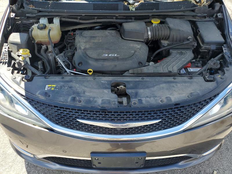 Продажа на аукционе авто 2017 Chrysler Pacifica, vin: 2C4RC1GG0HR744982, номер лота: 58334106