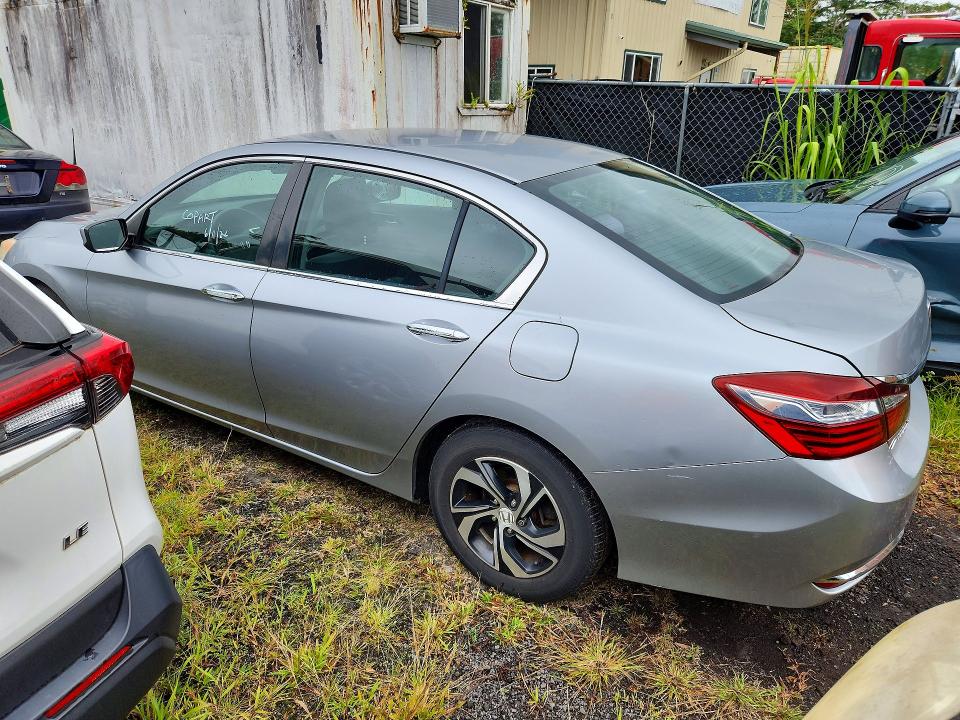 Продажа на аукционе авто 2017 Honda Accord, vin: 1HGCR2F32HA148853, номер лота: 55468786