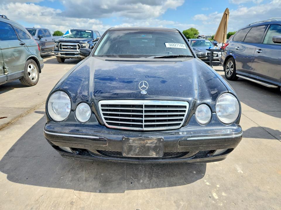 56827146 :رقم المزاد ، WDBJF65J41B255441 vin ، 2001 Mercedes-benz E مزاد بيع