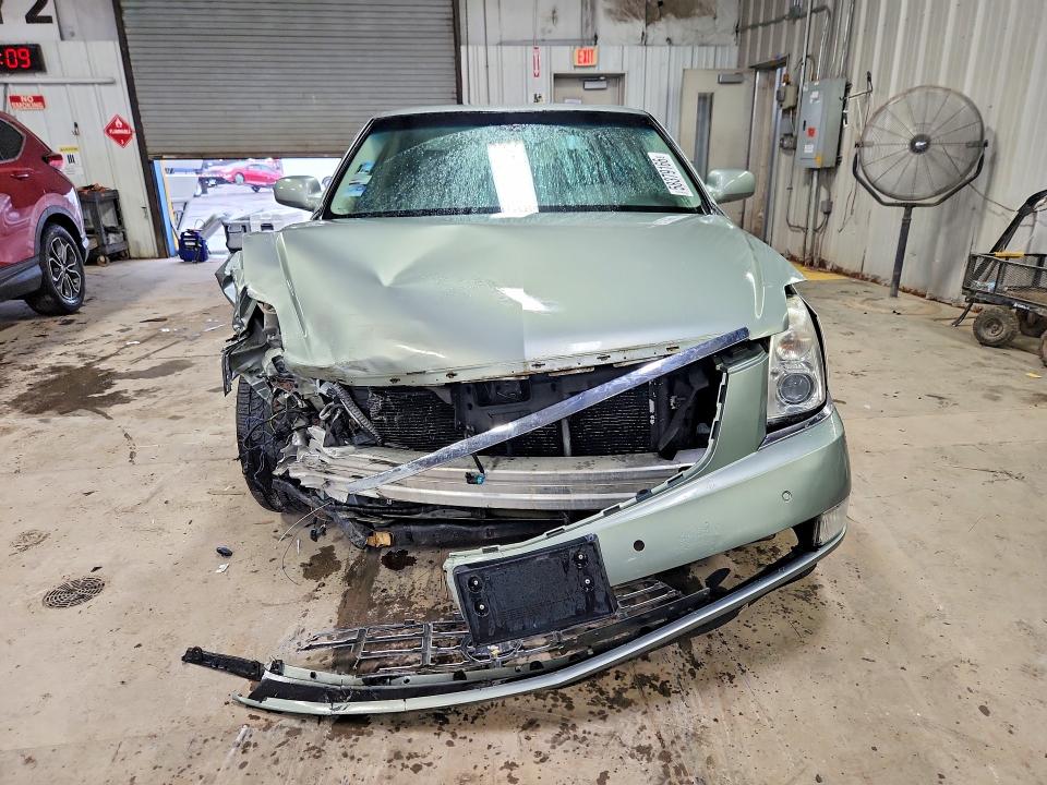 58379166 :رقم المزاد ، 1G6KD57Y17U155605 vin ، 2007 Cadillac Dts مزاد بيع