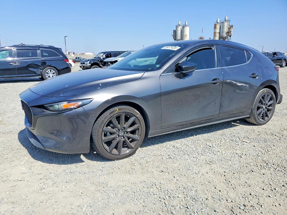 55473436 :رقم المزاد ، JM1BPAKM8R1708725 vin ، 2024 Mazda 3 مزاد بيع