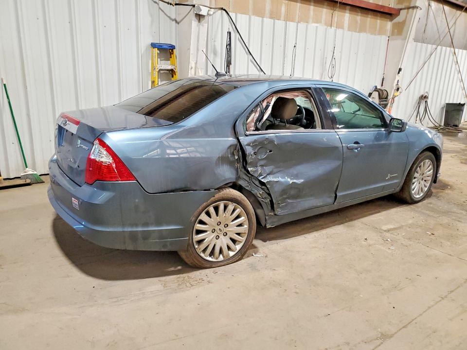 57013706 :رقم المزاد ، 3FADP0L39CR447519 vin ، 2012 Ford Fusion مزاد بيع