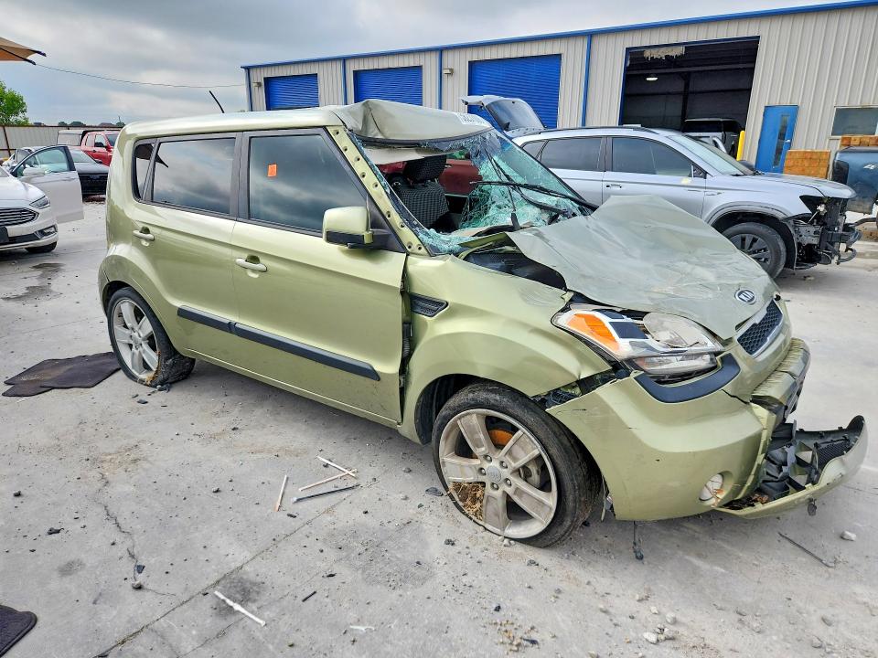 2011 Kia Soul მანქანა იყიდება აუქციონზე, vin: KNDJT2A29B7248460, აუქციონის ნომერი: 58237006