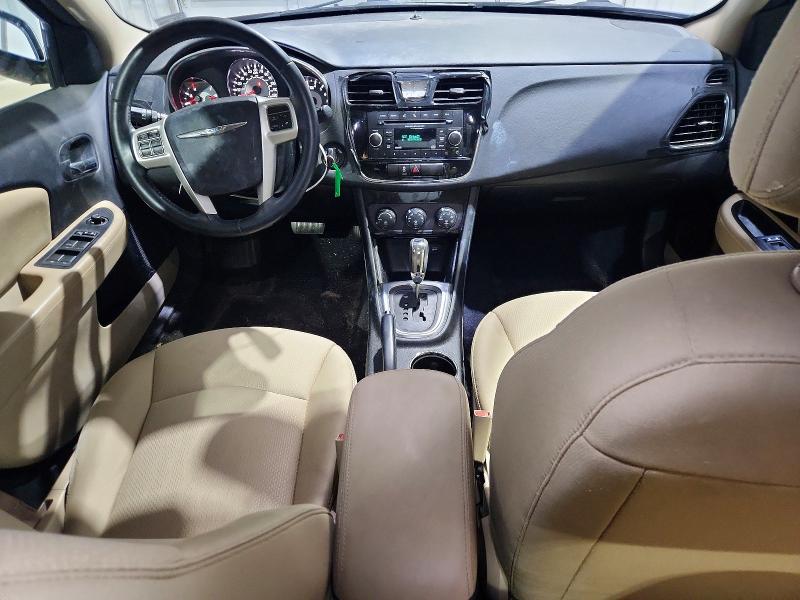 57331976 :رقم المزاد ، 1C3CCBBBXDN665645 vin ، 2013 Chrysler 200 مزاد بيع