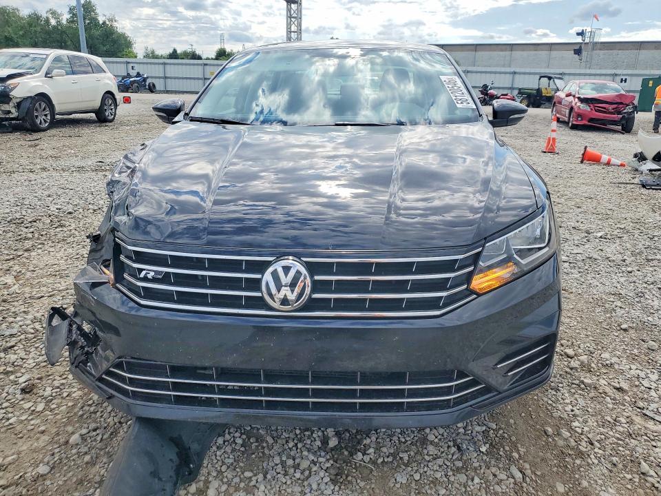 Продаж на аукціоні авто 2018 Volkswagen Passat, vin: 1VWAA7A30JC051174, номер лоту: 58120546