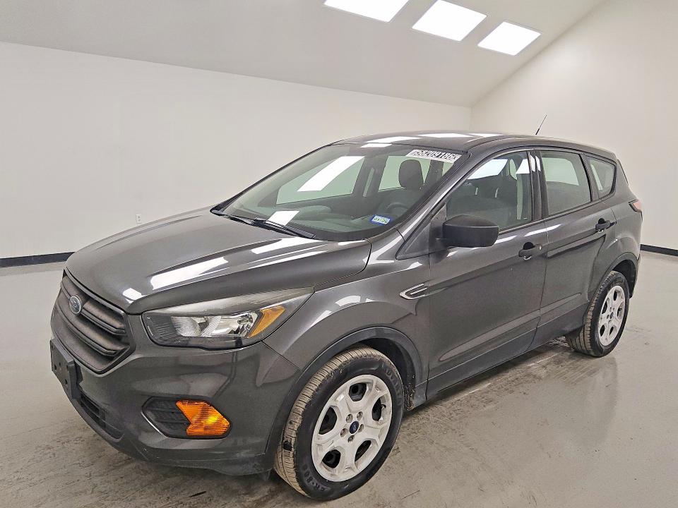 58209186 :رقم المزاد ، 1FMCU0F79JUB54363 vin ، 2018 Ford Escape مزاد بيع