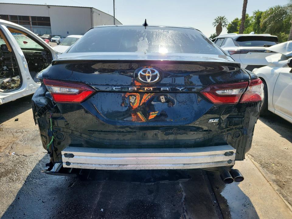 Продаж на аукціоні авто 2021 Toyota Camry, vin: 4T1G11AK7MU490075, номер лоту: 53619956