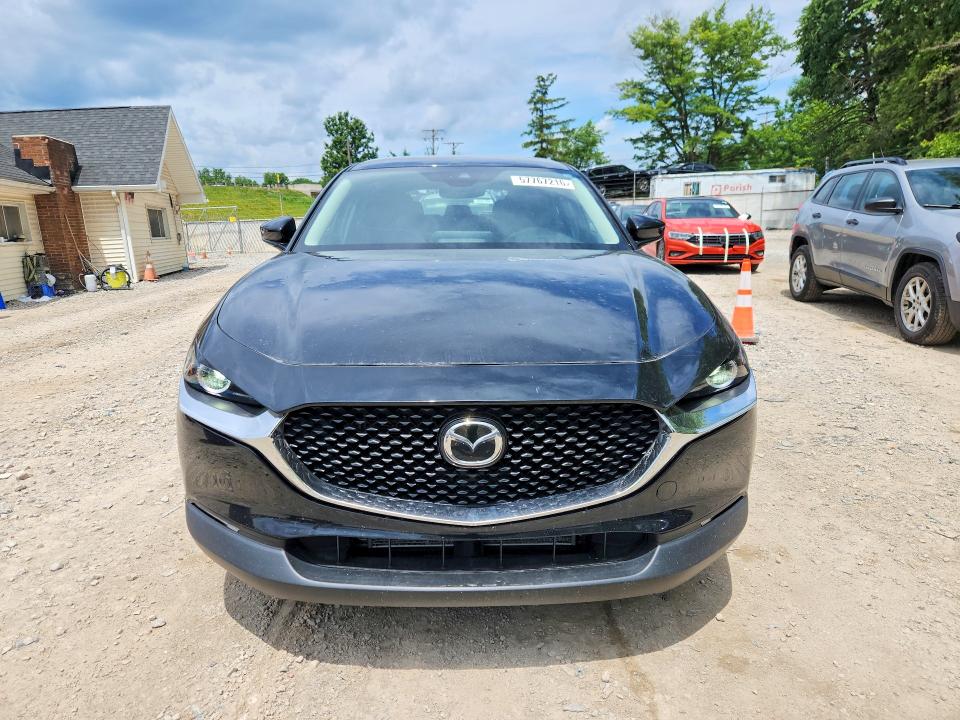 2022 Mazda Cx-30 მანქანა იყიდება აუქციონზე, vin: 3MVDMBAL3NM400616, აუქციონის ნომერი: 57767216
