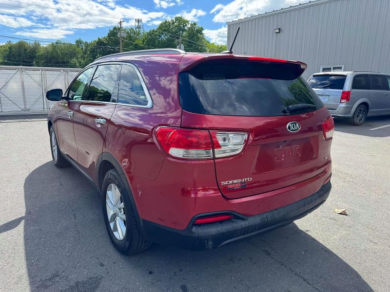 56050886 :رقم المزاد ، 5XYPGDA5XHG334182 vin ، 2017 Kia Sorento مزاد بيع