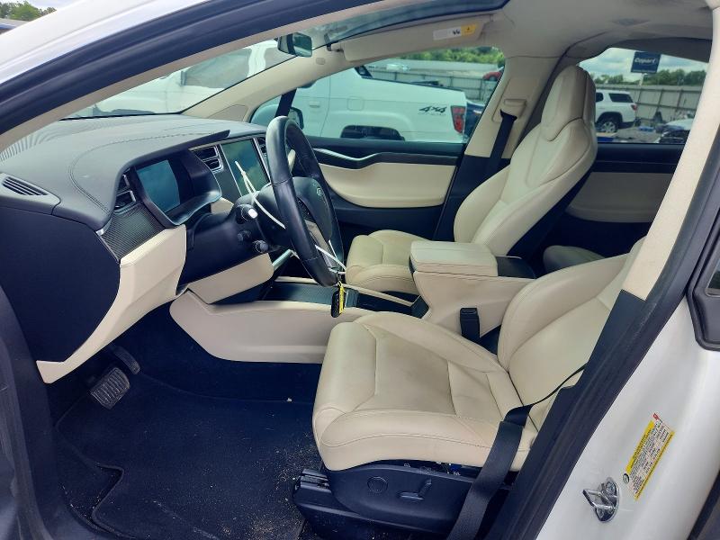 Продаж на аукціоні авто 2017 Tesla Model X, vin: 5YJXCBE20HF077010, номер лоту: 56865366