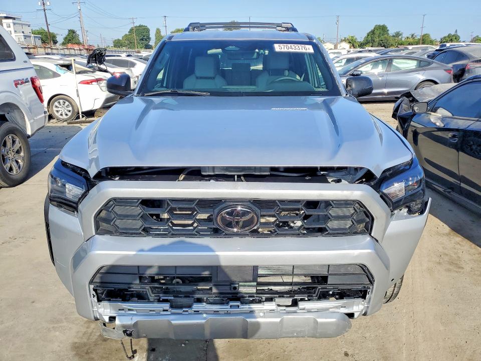 57043376 :رقم المزاد ، JTEVA5BR0T5084870 vin ، 2026 Toyota 4runner مزاد بيع